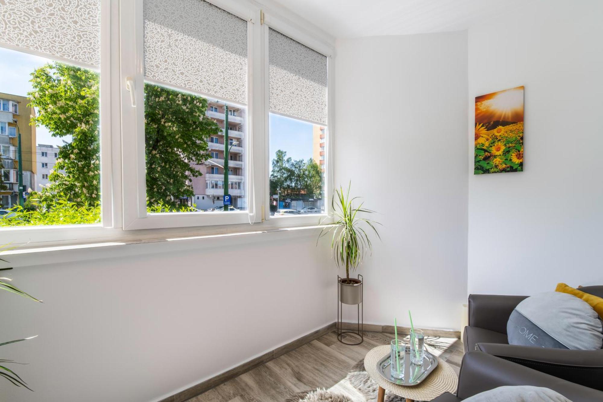 Springhome - Cozy Apartment With Balcony & Parking Brasov Exterior photo